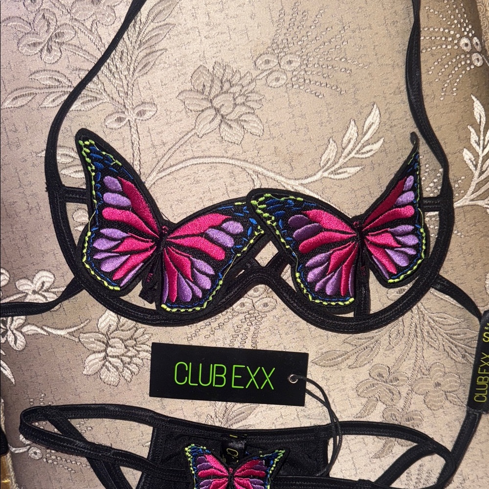 Club Exx Black Butterfly Lingerie Set - Picture 2 of 5